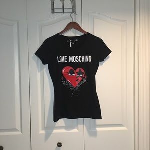 NWT Love Moschino women’s T-shirt in size US 8
